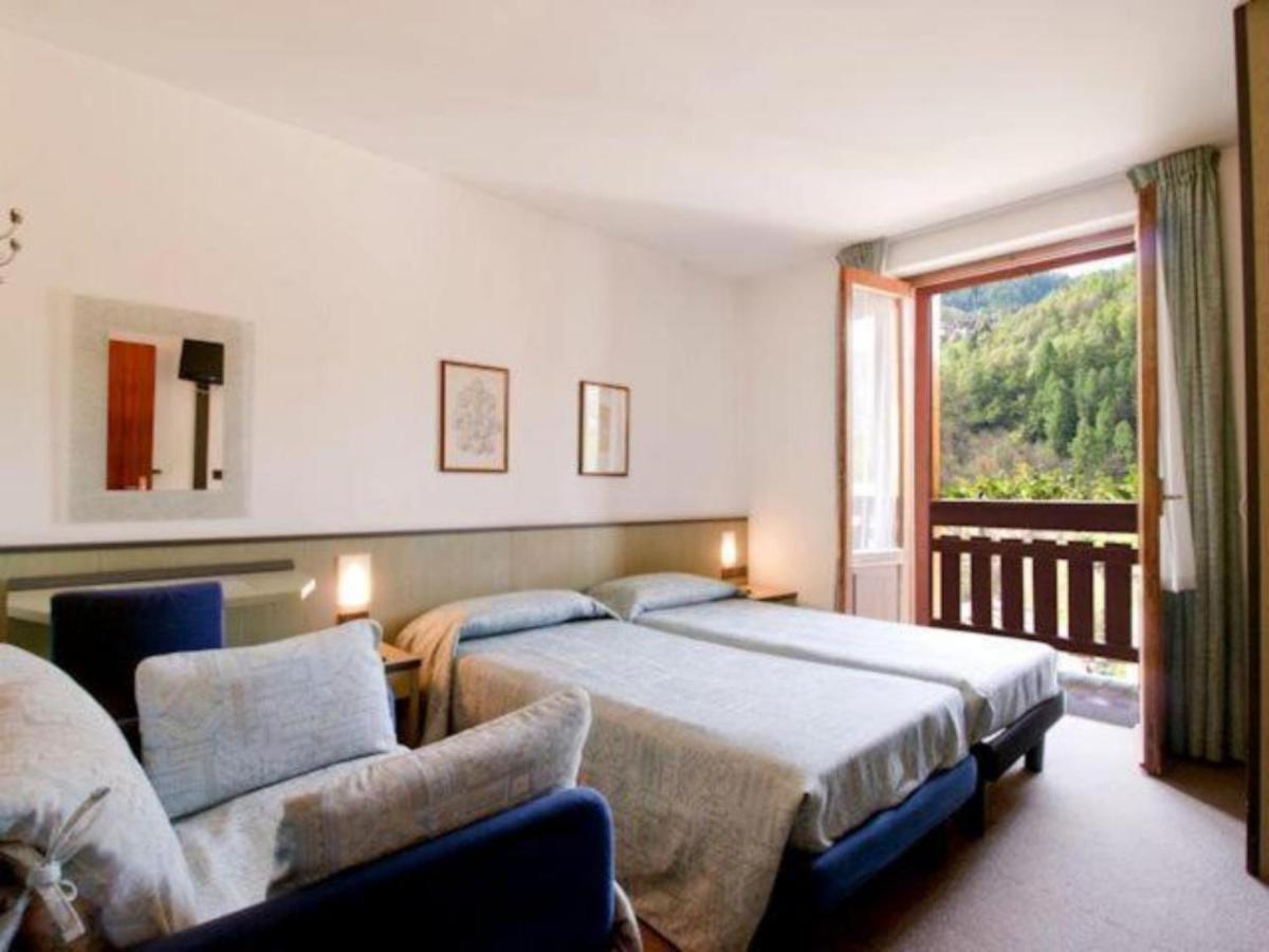 Hotel Moizi Chiesa in Valmalenco Exterior foto